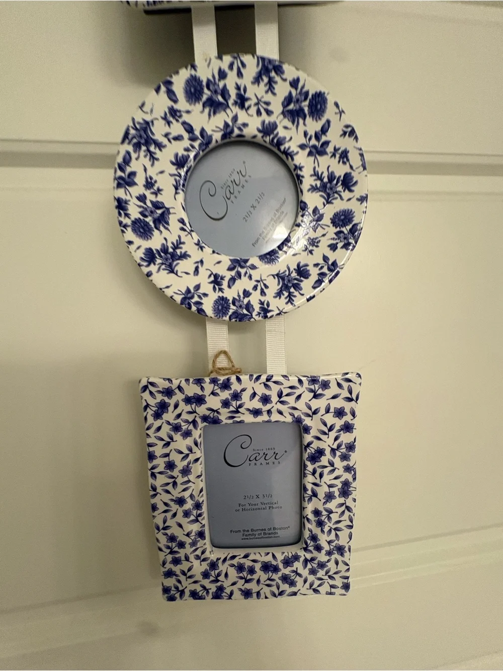 Carr Floral Blue & White Hanging Photo Frame Set